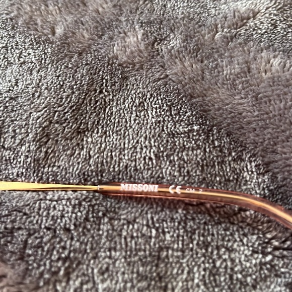 New MISSONI  sunglasses $120 - Picture 6 of 8